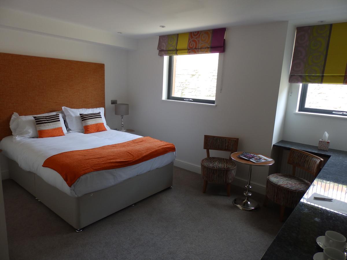 Restaurant James Sommerin Hotel Penarth Bagian luar foto