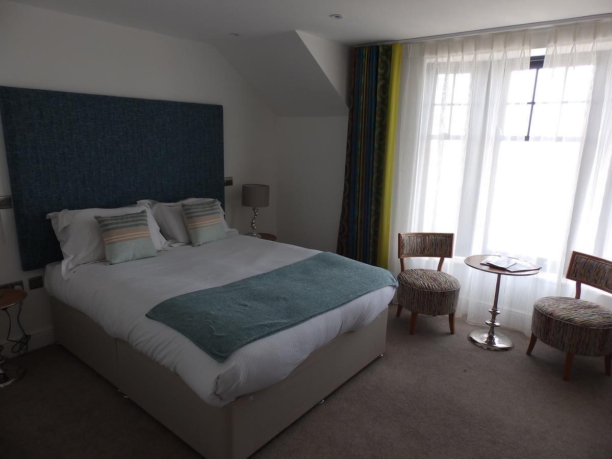 Restaurant James Sommerin Hotel Penarth Bagian luar foto