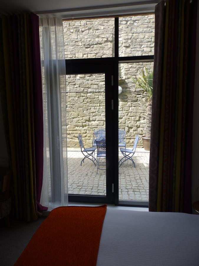 Restaurant James Sommerin Hotel Penarth Bagian luar foto